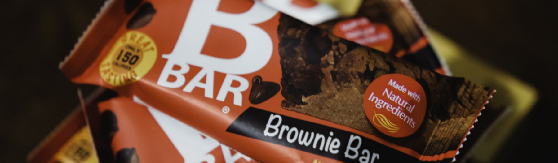 Bbar Brownie bars on a wood table